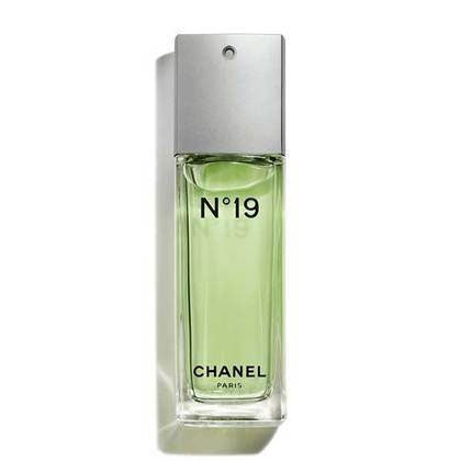 N°19 Eau de Toilette Spray